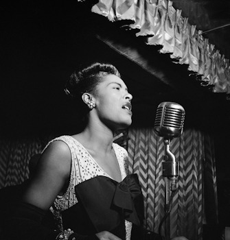 Billie Holiday / Author : William P. Gottlieb 02-1947 / Public domain
