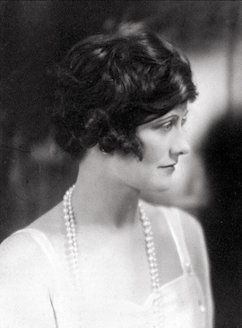 Coco Chanel / Unknown author 1920 / Public domain.