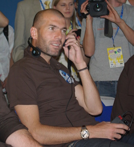 Zinedine Zidane / Author: Katarzyna Cenian, RealMadrid.pl - 06-2008 / Public domain.