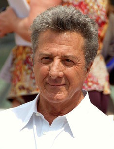 Dustin Hoffman / Author : Georges Biard 2008 / CC BY-SA (https://creativecommons.org/licenses/by-sa/3.0)