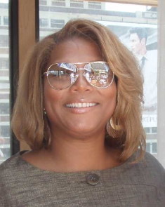 Queen Latifah / Author : Affiliate Summit / CC BY-SA (https://creativecommons.org/licenses/by-sa/3.0)